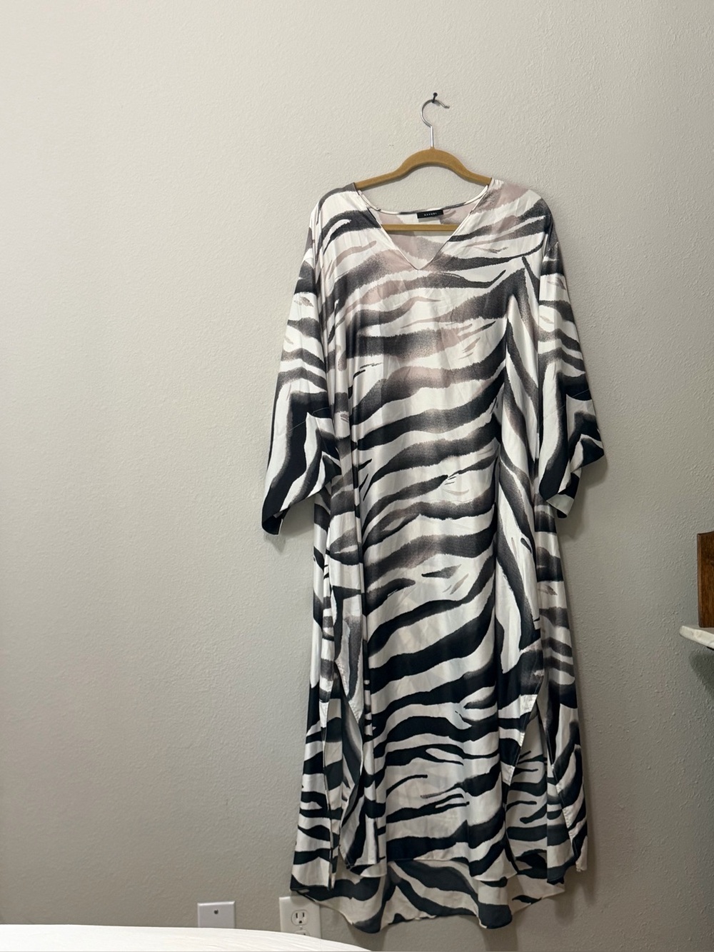 NATORI cebra  Maxi tunic size large
